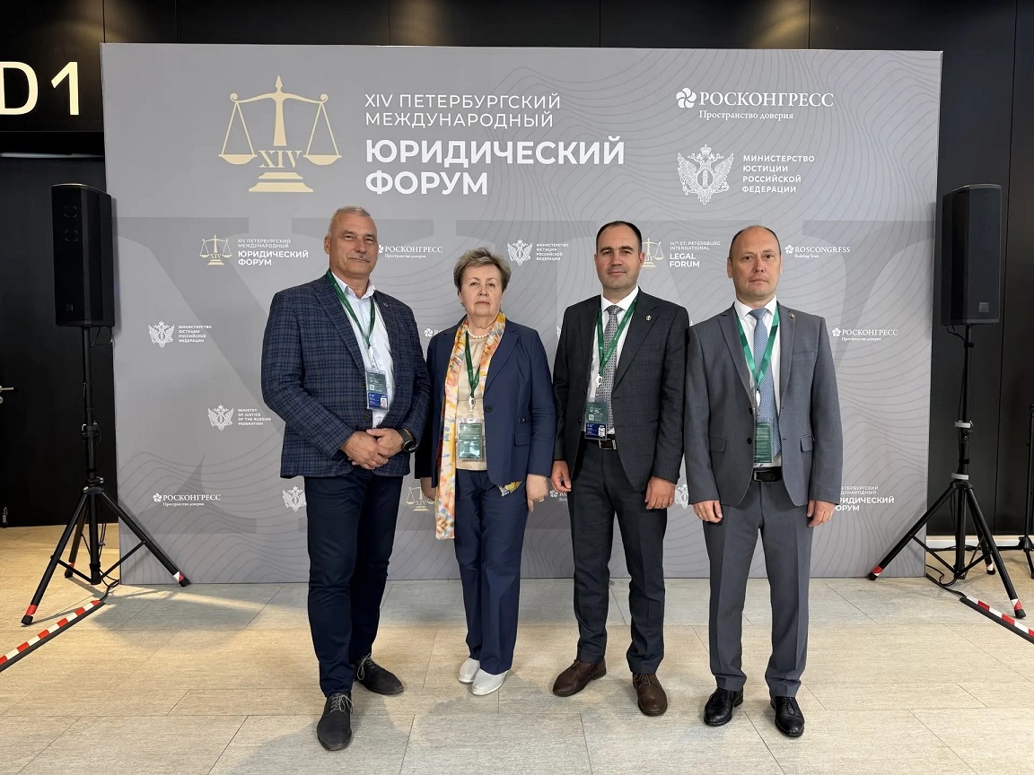 Делегация АПАО принимает участие в ПМЮФ-2026